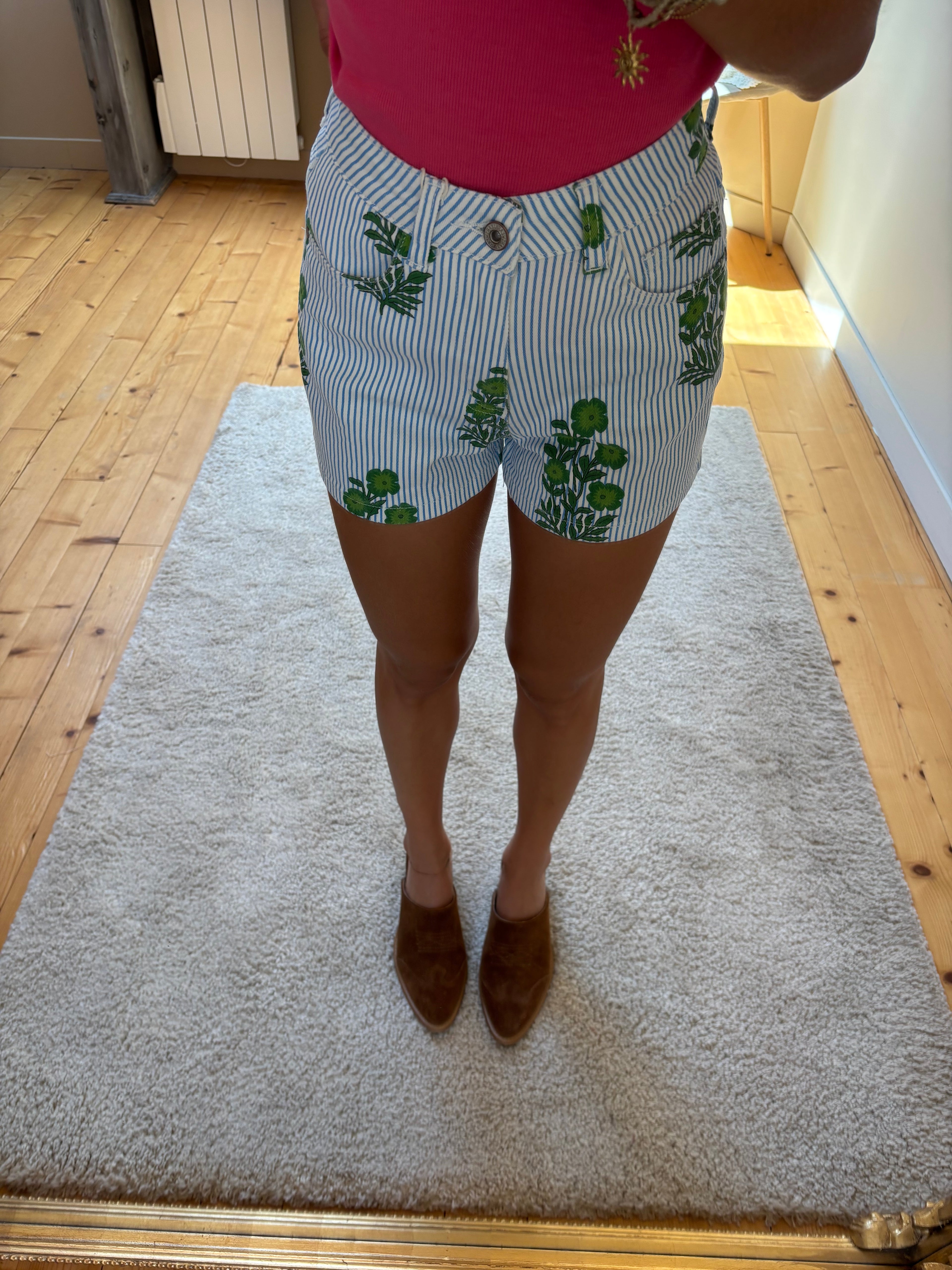 Short Riviera
