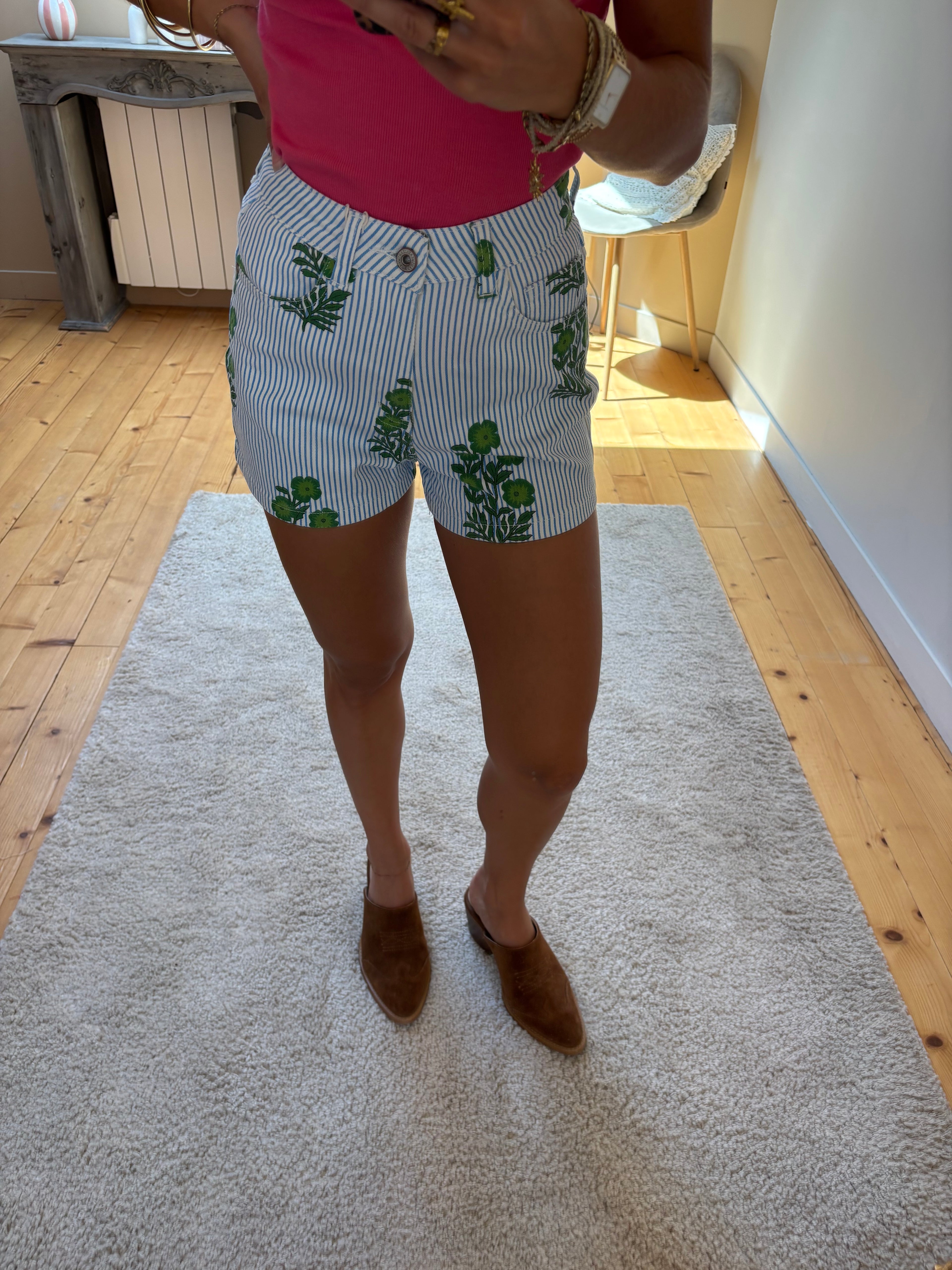 Short Riviera